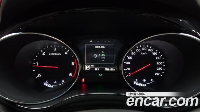 Kia Canival 2017 — photo 11