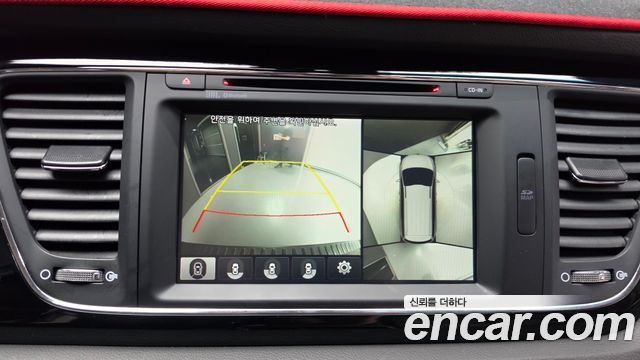 Kia Canival 2017 — photo 20