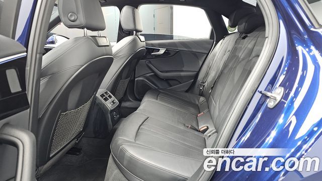 Audi A4 2020 — photo 18
