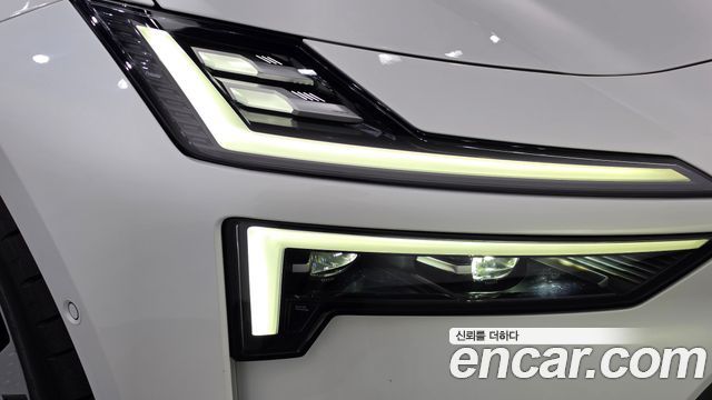 Polestar Polestar 4 2026 — photo 8