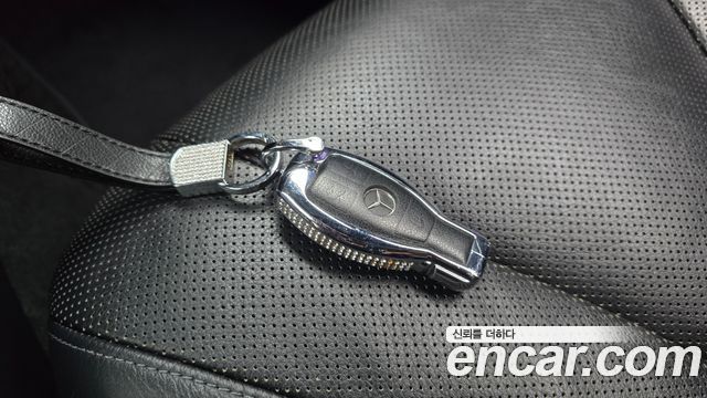 Mercedes-Benz S-Class 2015 — photo 27
