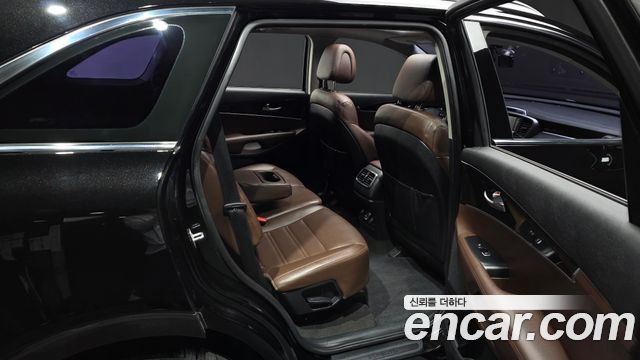 Kia Sorento 2016 — photo 13