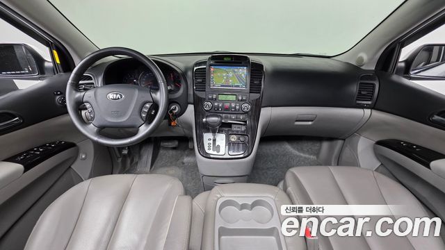 Kia Canival 2014 — photo 7