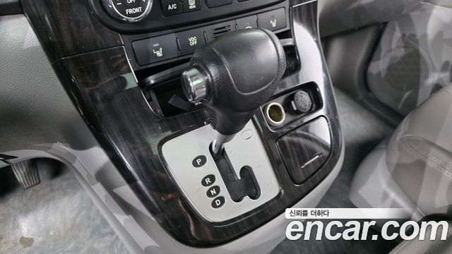 Kia Canival 2014 — photo 9