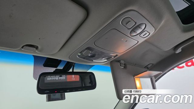 Kia Canival 2014 — photo 19