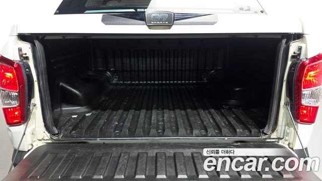 KG Mobility Rexton 2019 — photo 24