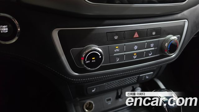 KG Mobility Rexton 2019 — photo 31