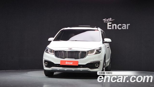 Kia Canival 2015 — photo 3