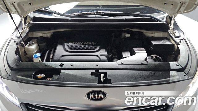 Kia Canival 2015 — photo 6