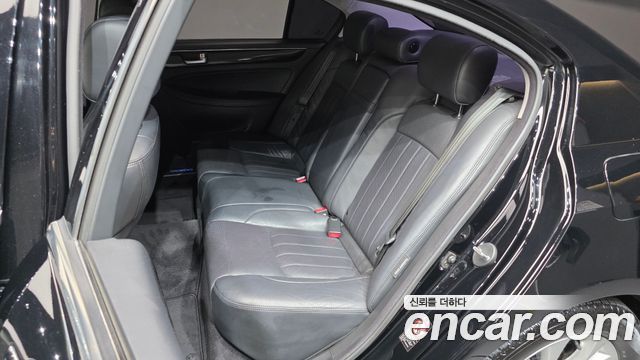 Hyundai Genesis 2012 — photo 11