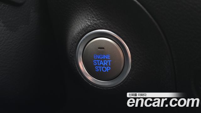 Hyundai Genesis 2012 — photo 17