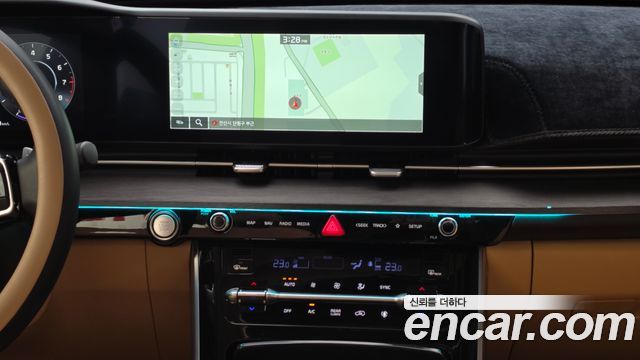 Kia Canival 2023 — photo 20