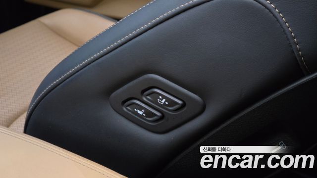 Kia Canival 2023 — photo 22