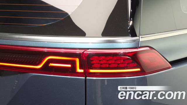 Kia Canival 2023 — photo 9