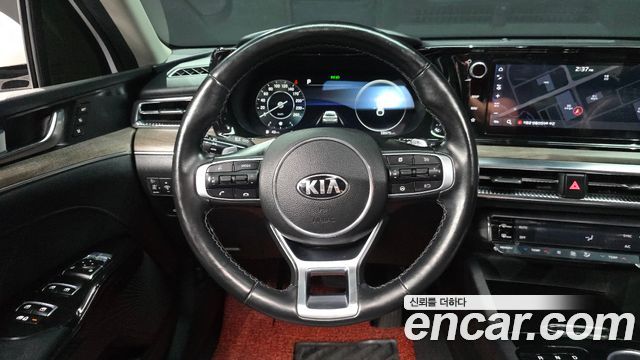 Kia K5 2020 — photo 19