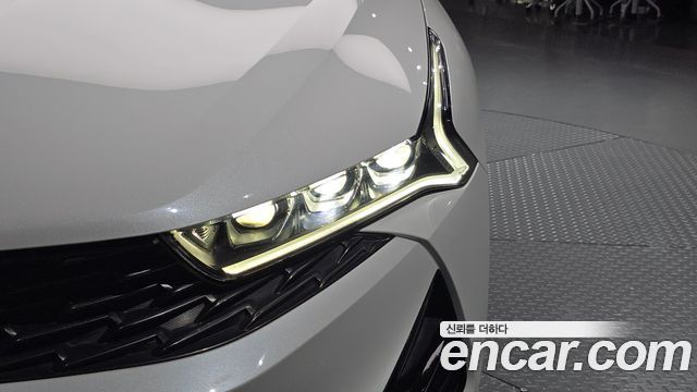 Kia K5 2020 — photo 8
