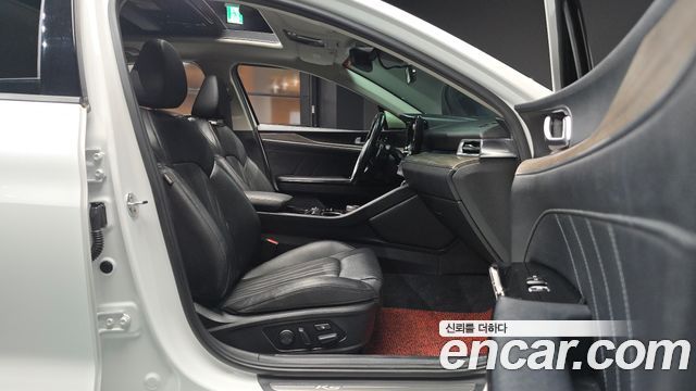 Kia K5 2020 — photo 16