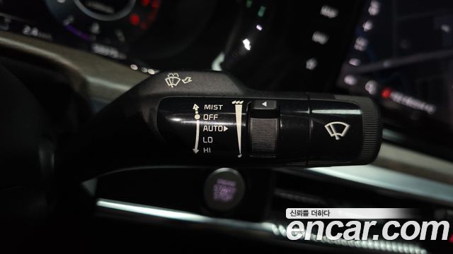 Kia K5 2020 — photo 28