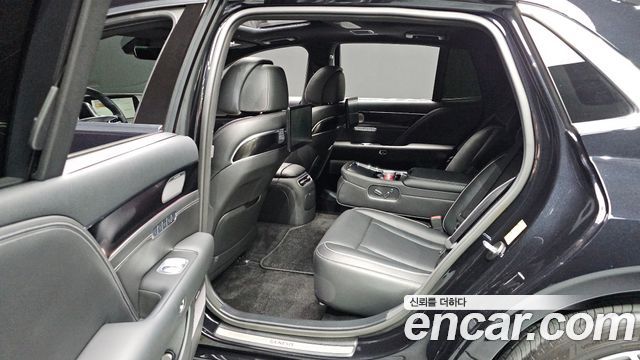 Genesis G90 2022 — photo 22