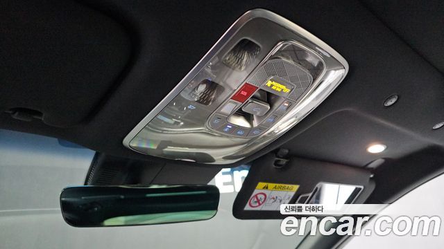 Genesis G90 2022 — photo 25