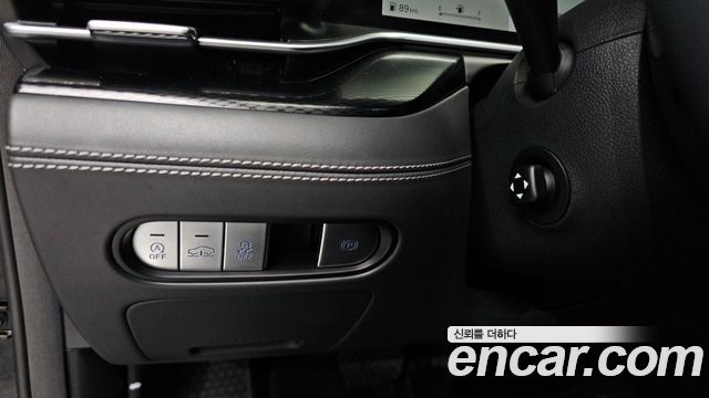 Genesis G90 2022 — photo 26