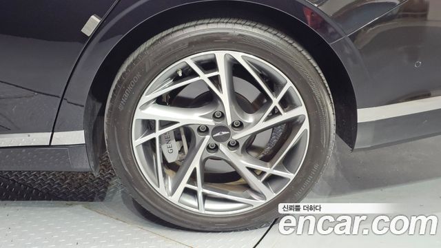 Genesis G90 2022 — photo 7