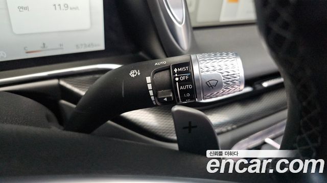 Genesis G90 2022 — photo 27