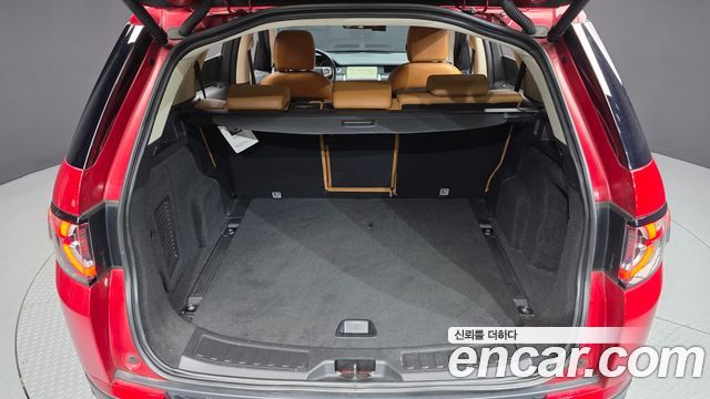 Land Rover Discovery Sport 2019 — photo 20