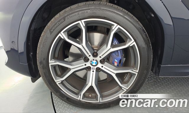 BMW X6 2021 — photo 5