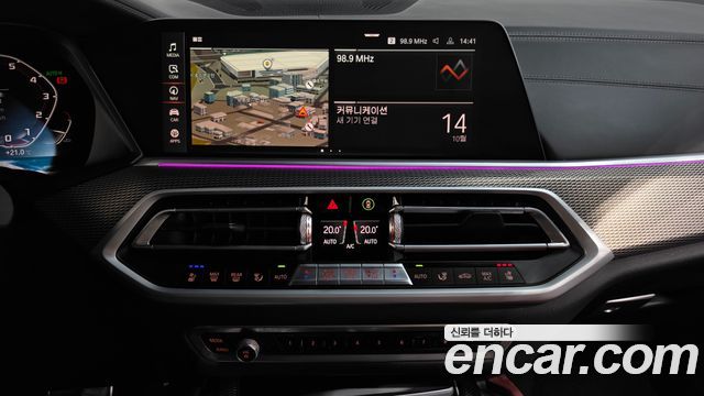 BMW X6 2021 — photo 18