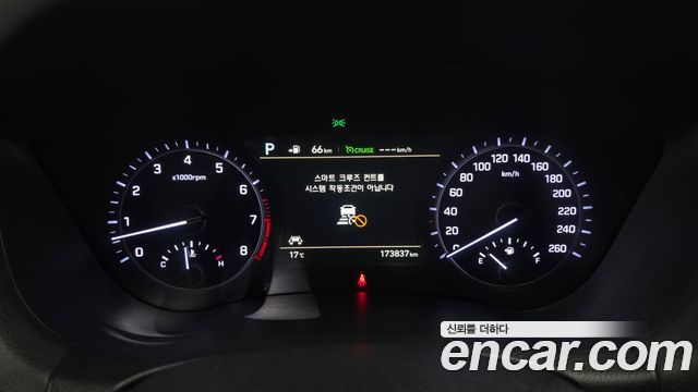 Genesis G80 2018 — photo 8