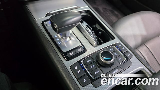 Genesis G80 2018 — photo 9
