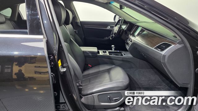 Genesis G80 2018 — photo 11