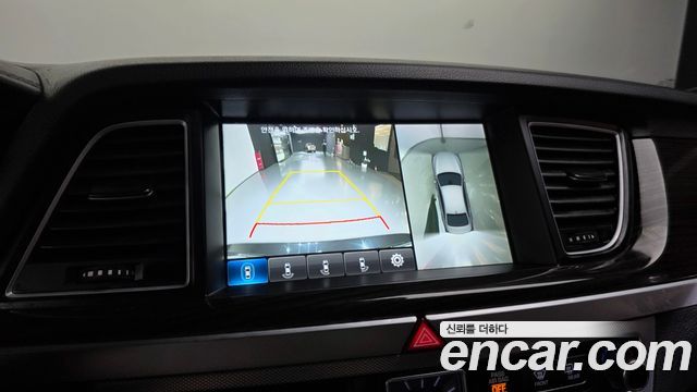 Genesis G80 2018 — photo 15