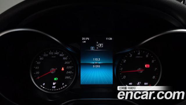 Mercedes-Benz C-Class 2020 — photo 11