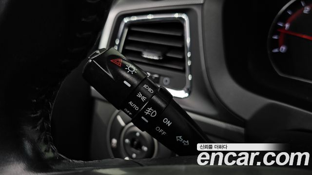 KG Mobility KORANDO 2017 — photo 28