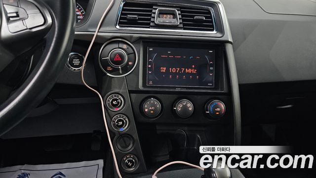 KG Mobility KORANDO 2017 — photo 30