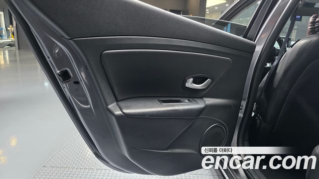 Renault Korea SM3 2017 — photo 15