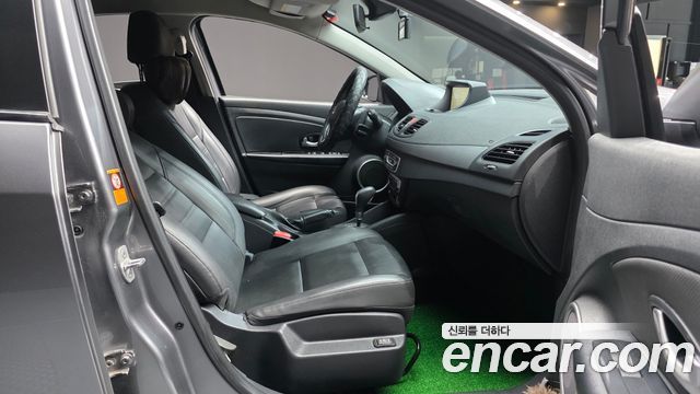 Renault Korea SM3 2017 — photo 16