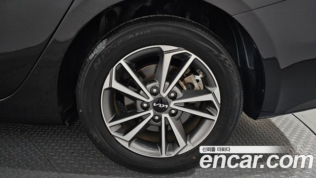 Kia K3 2022 — photo 7