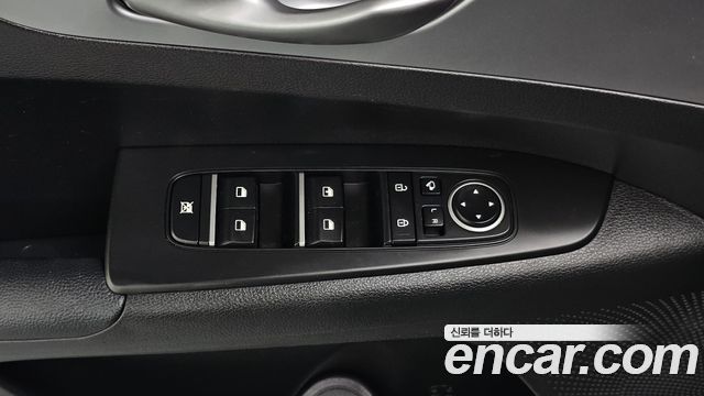 Kia K3 2022 — photo 31