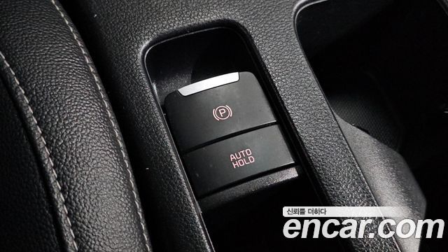 Kia K3 2022 — photo 32