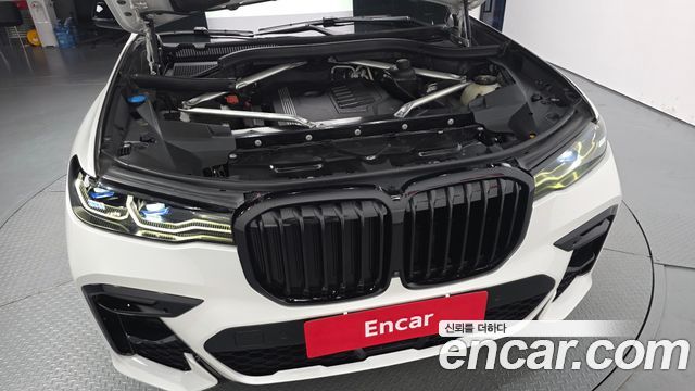 BMW X7 2021 — photo 6
