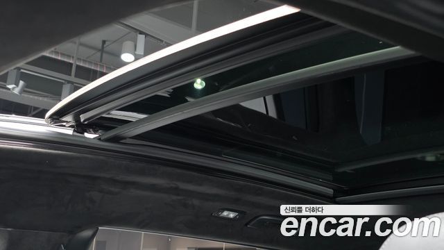 BMW X7 2021 — photo 19