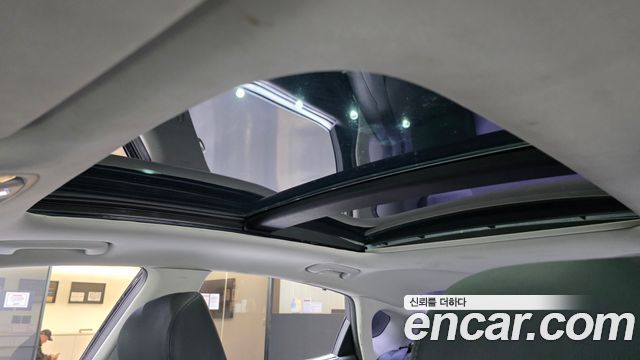 Kia K7 2016 — photo 24