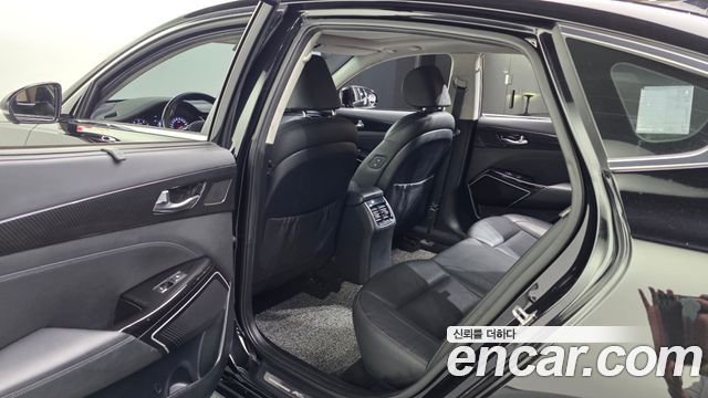 Kia K7 2016 — photo 16