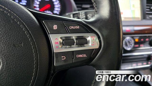 Kia K7 2016 — photo 28