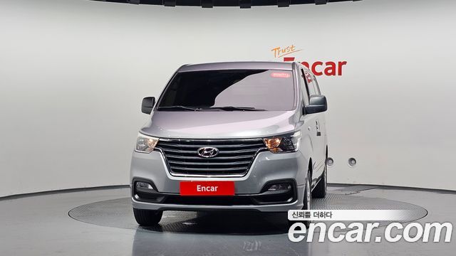 Hyundai Starex 2021 — photo 3