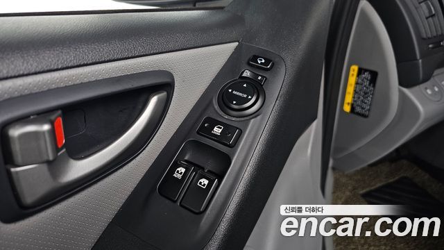Hyundai Starex 2021 — photo 28