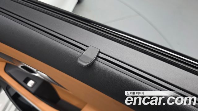 BMW 3-Series 2025 — photo 32